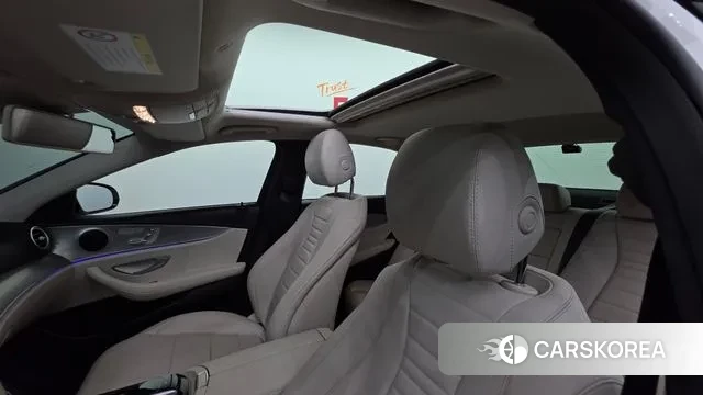 Mercedes-Benz E-Class W213 id 3072082 из Кореи 10