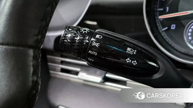 Hyundai The New Grandeur IG id 3354801 из Кореи 10