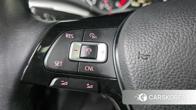 Volkswagen The New Passat id 4865432 из Кореи 10