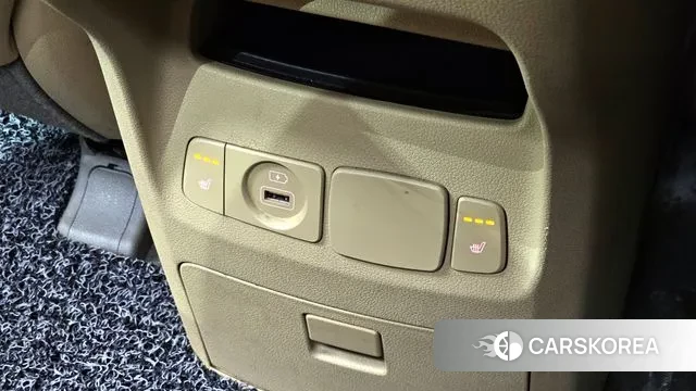 Kia The New Carnival id 3636762 из Кореи 10