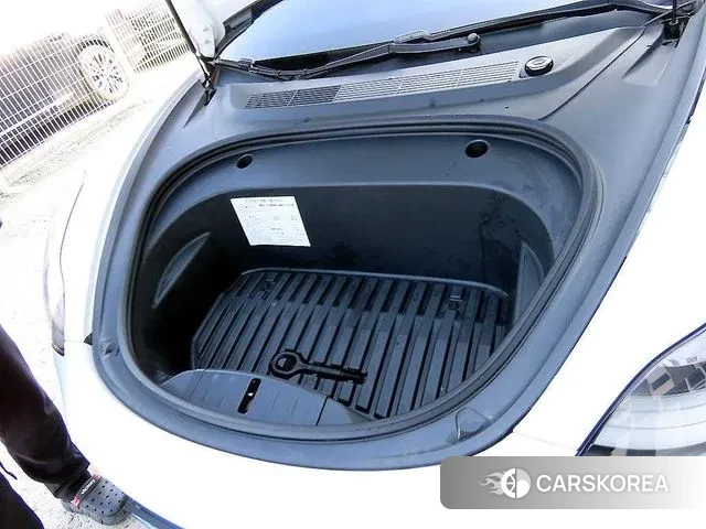 Tesla Model 3 id 3371508 из Кореи 10