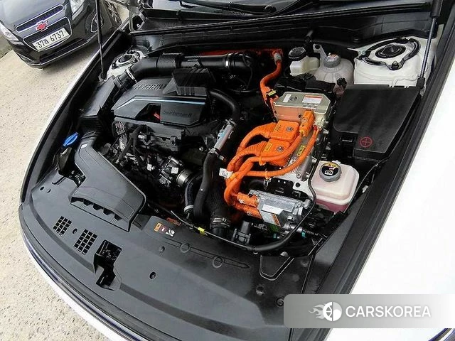 Hyundai Grandeur Hybrid (GN7) id 4367602 из Кореи 10