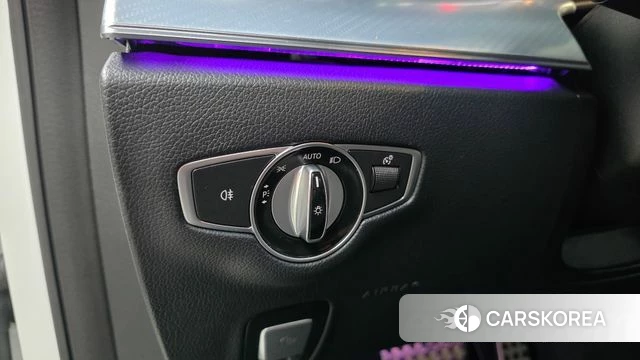 Mercedes-Benz E-Class W213 id 4573770 из Кореи 10