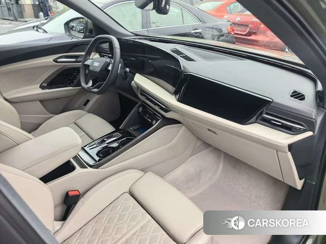 Audi Q5L id 4333531 из Китая 10