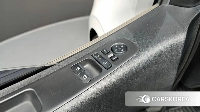 Hyundai Staria id 4177395 из Кореи 10