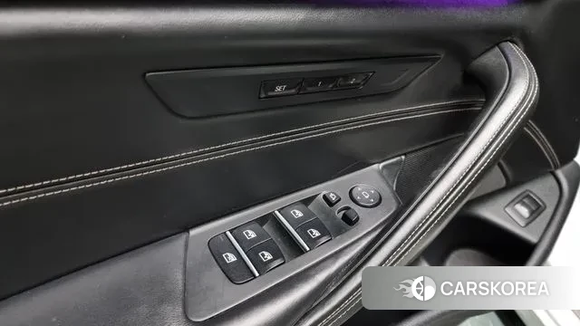 BMW 5 Series (G30) id 3034174 из Кореи 10