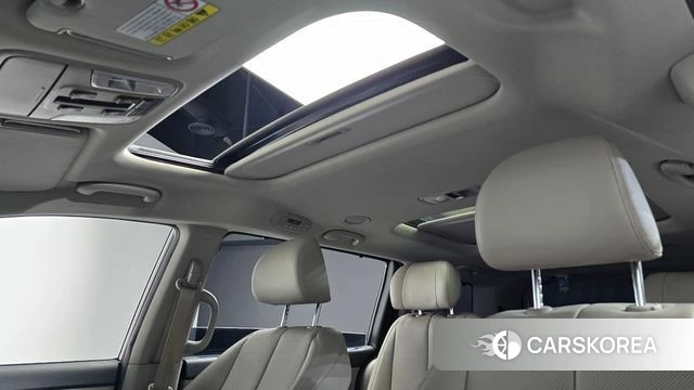 Kia The New Carnival id 4339613 из Кореи 10