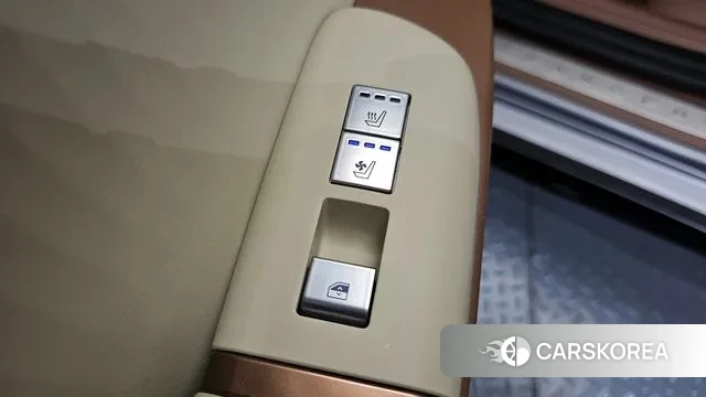 Hyundai Grandeur (GN7) id 3462693 из Кореи 10