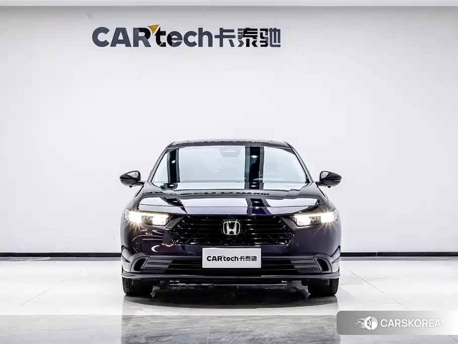 Honda Accord id 4548026 из Китая 10