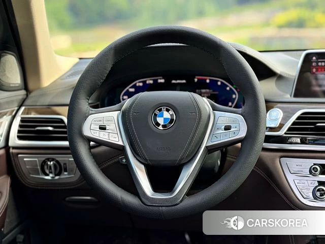 BMW 7 series id 4271490 из Китая 10