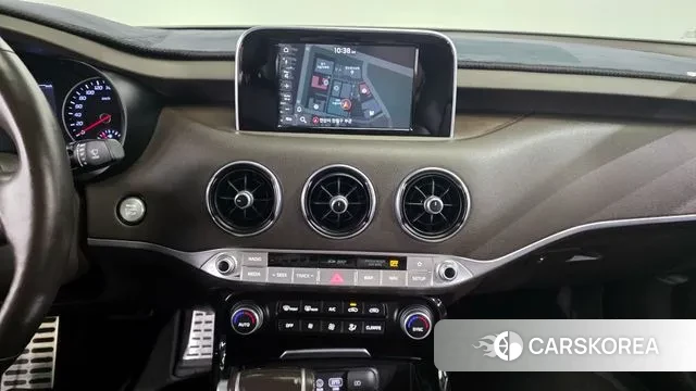 Kia Stinger id 3357418 из Кореи 10