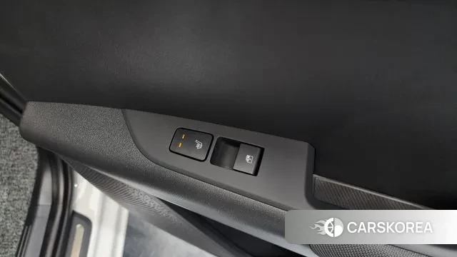 Kia Di Ol Nu Niro id 3731295 из Кореи 10