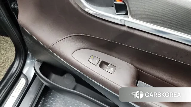 Hyundai The New Grandeur IG id 3028680 из Кореи 10