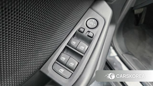 BMW 1 Series (F40) id 4203116 из Кореи 10