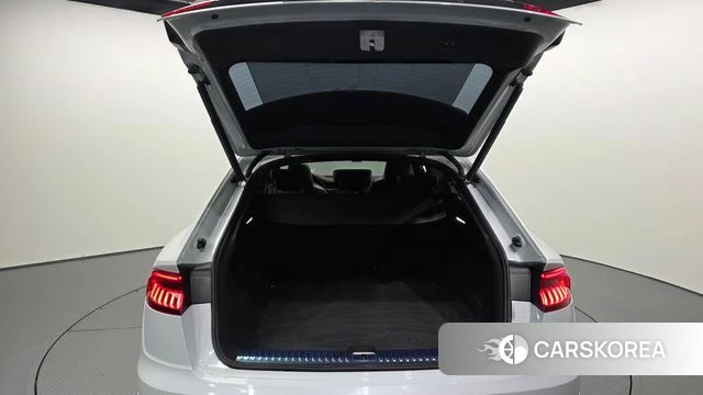 Audi Q8 (4M) id 4835982 из Кореи 10