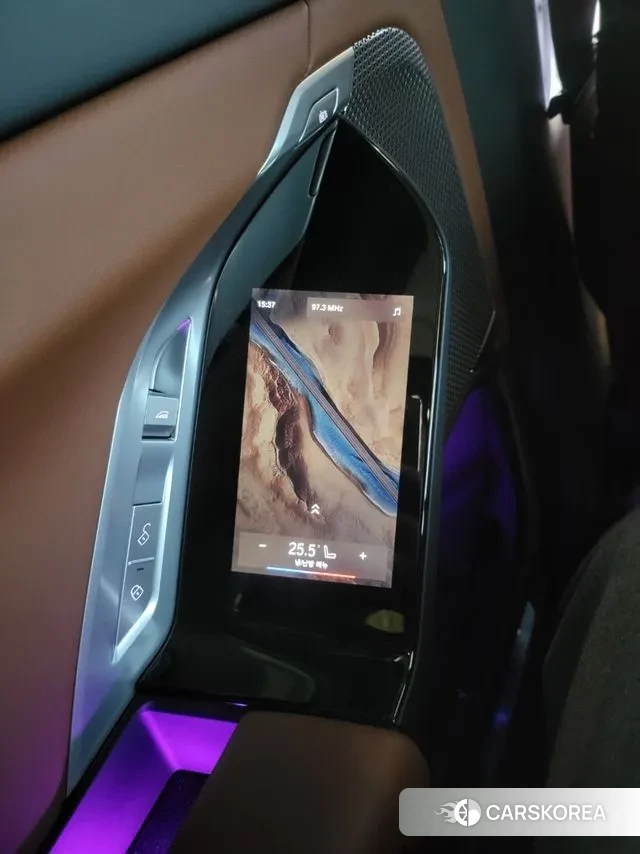 BMW 7 Series (G70) id 3605540 из Кореи 10