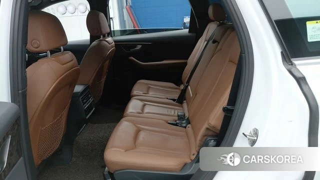 Audi Q7 (4M) id 4179601 из Кореи 10