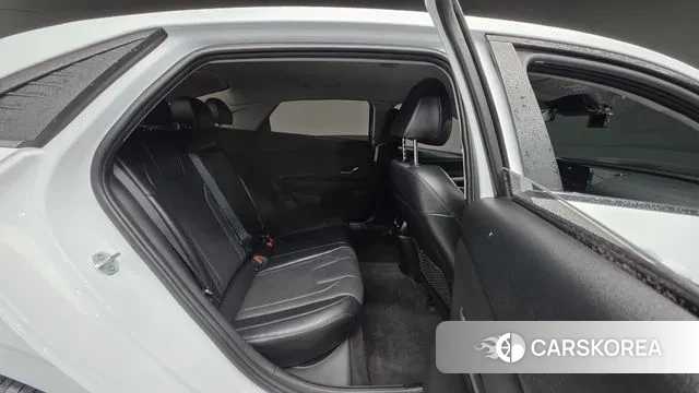 Hyundai Avante (CN7) id 3697653 из Кореи 10