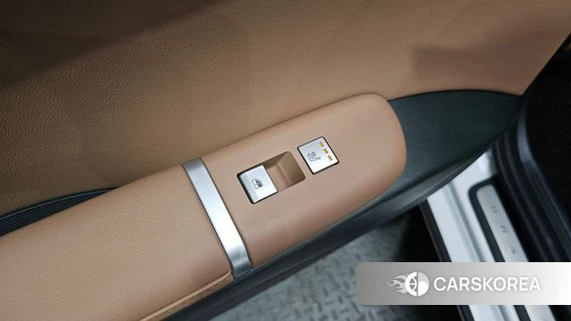 Hyundai Grandeur Hybrid (GN7) id 4248825 из Кореи 10