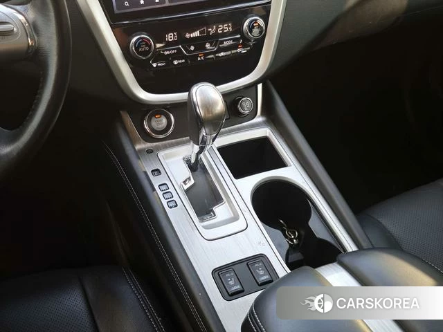 Nissan Loulan id 4254442 из Китая 10