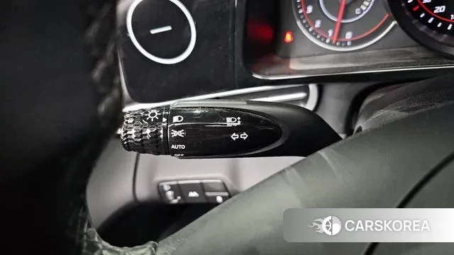 Hyundai Avante (CN7) id 3587577 из Кореи 10