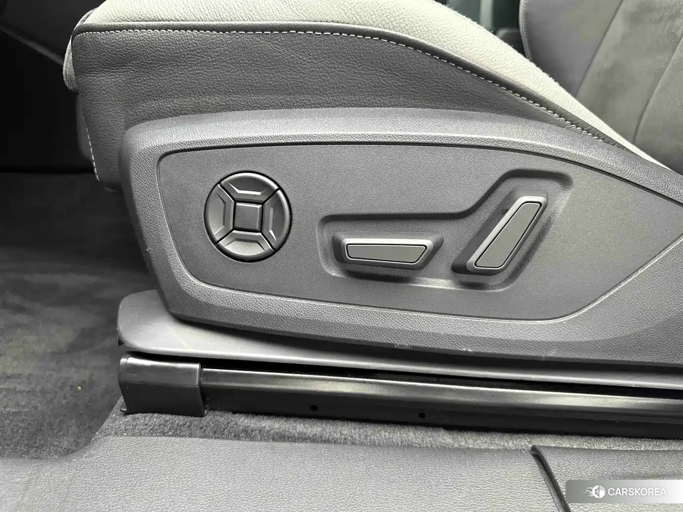 Audi Q3 id 4644589 из Китая 10