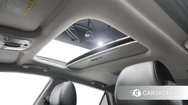 Kia Stonic id 3593530 из Кореи 10