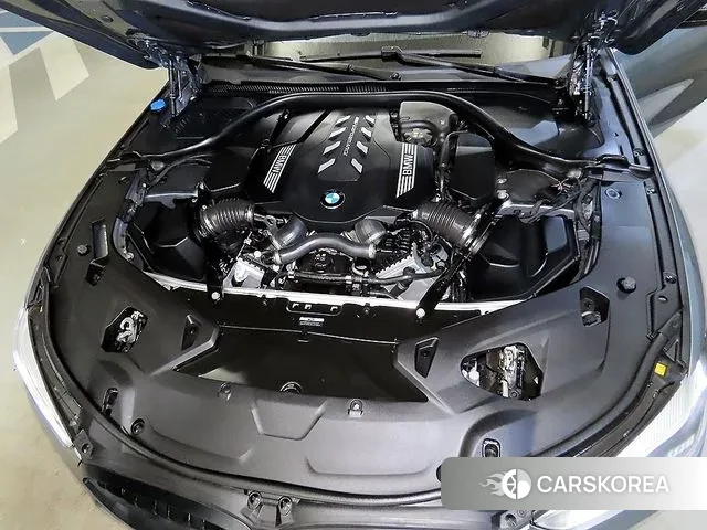 BMW 8 Series (G15) id 3410806 из Кореи 10