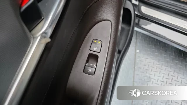 Hyundai The New Grandeur IG id 3396148 из Кореи 10