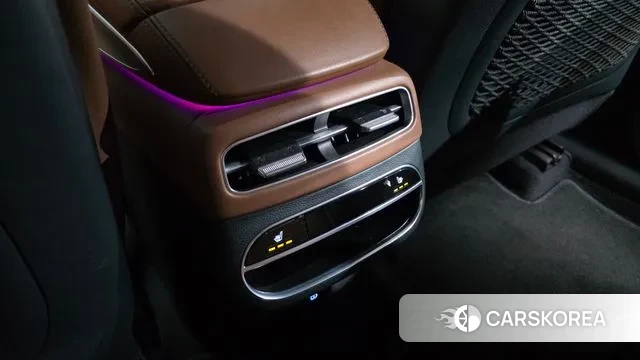 Genesis GV70 id 3498503 из Кореи 10