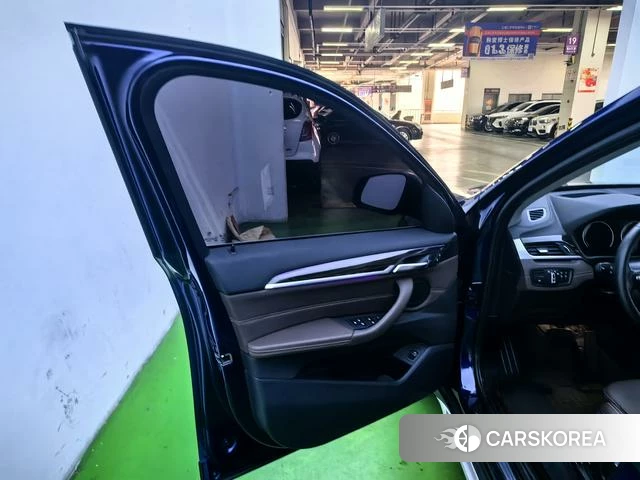 BMW X1 id 4238067 из Китая 10