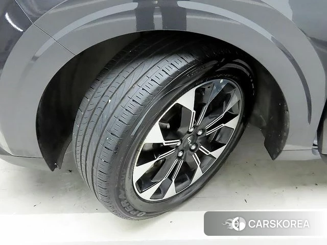 Kia Carnival 4th generation id 4631414 из Кореи 10