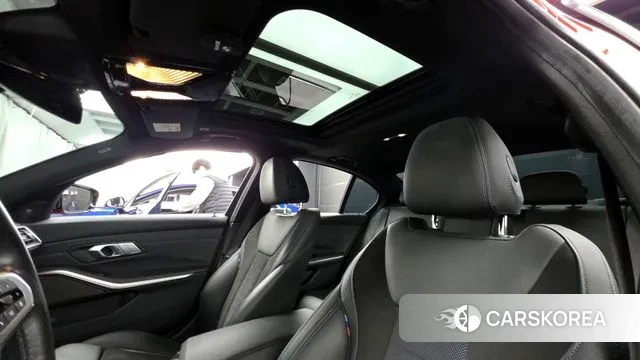 BMW 3 Series (G20) id 3722609 из Кореи 10