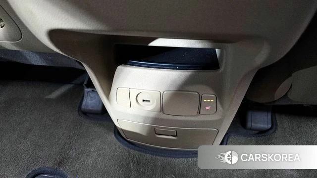 Kia The New Carnival id 4339630 из Кореи 10