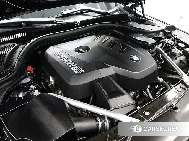 BMW 5 Series (G60) id 3404970 из Кореи 10