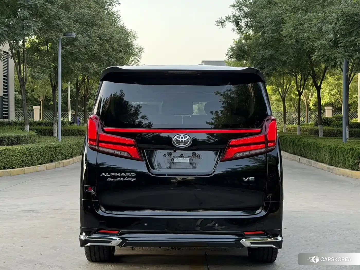 Toyota Elfa id 4628295 из Китая 10