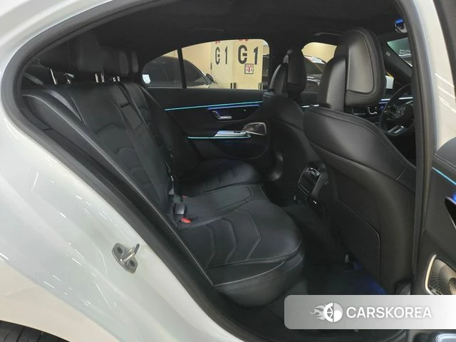 Mercedes-Benz E-Class W214 id 4617329 из Кореи 10