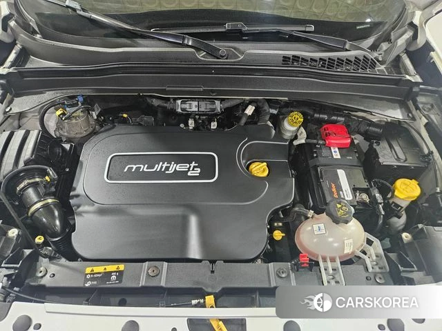 Jeep Renegade id 4251158 из Кореи 10