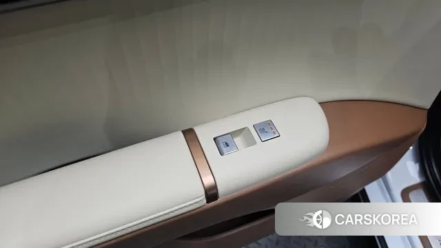 Hyundai Grandeur Hybrid (GN7) id 3487261 из Кореи 10