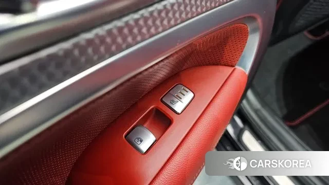 Genesis The New G70 id 3686142 из Кореи 10