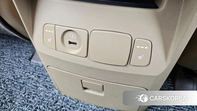 Kia The New Carnival id 4325792 из Кореи 10