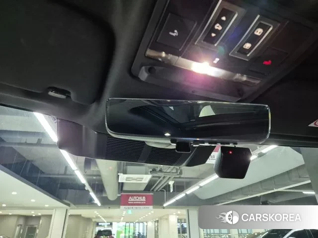 Land Rover Defender (L663) id 3538577 из Кореи 10