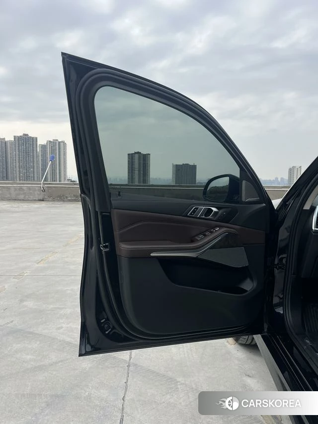 BMW X5 id 4313604 из Китая 10