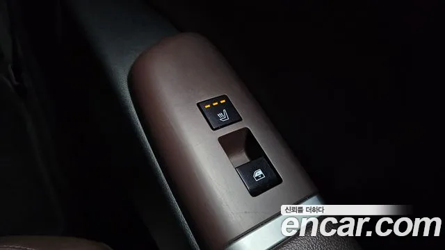 Hyundai Grandeur Hybrid (GN7) id 2640641 из Кореи 10