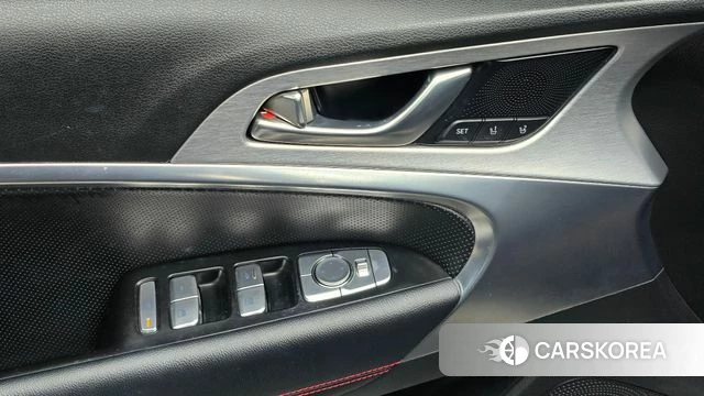 Genesis G70 id 4483408 из Кореи 10