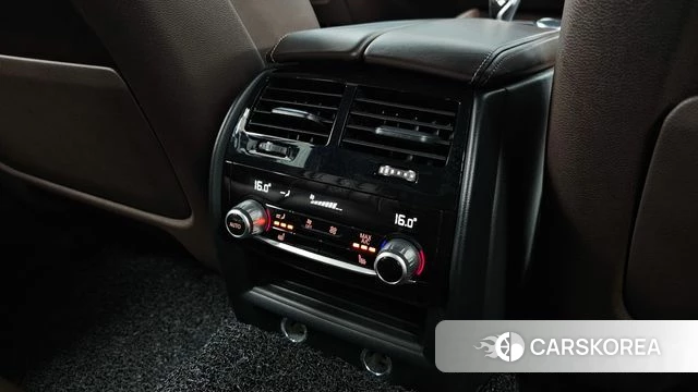 BMW 5 Series (G30) id 4689556 из Кореи 10