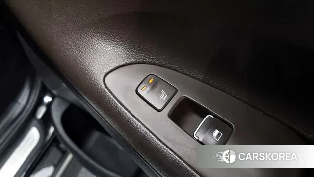 Hyundai Grandeur IG Hybrid id 3203531 из Кореи 10