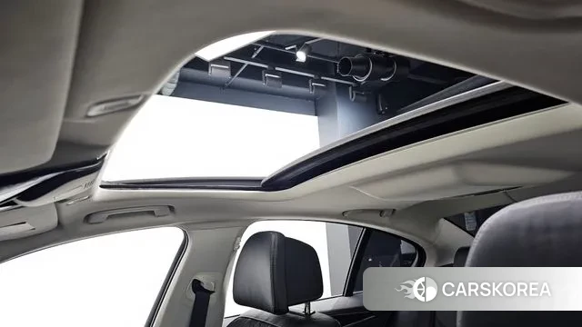 BMW 5 Series (G30) id 3616953 из Кореи 10