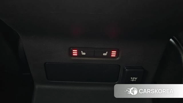Land Rover Range Rover Velar id 4424480 из Кореи 10