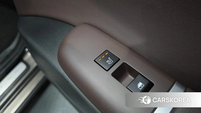 Hyundai Grandeur (GN7) id 3896520 из Кореи 10